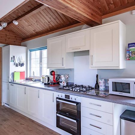 Osprey Lodge Елджин Екстериор снимка
