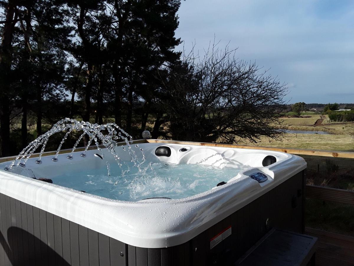 Osprey Lodge Елджин Екстериор снимка
